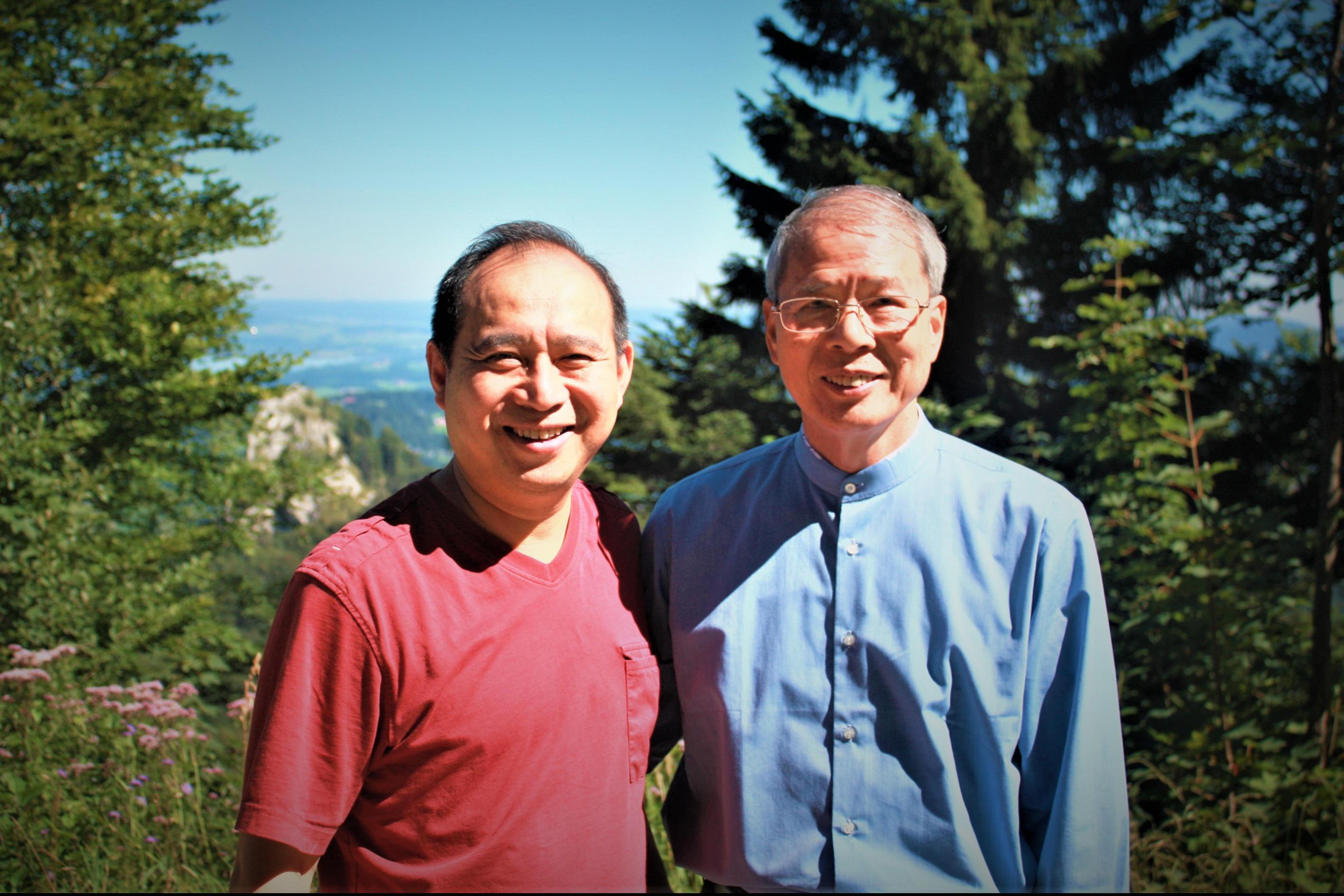 蔡经理 陈经理.jpg